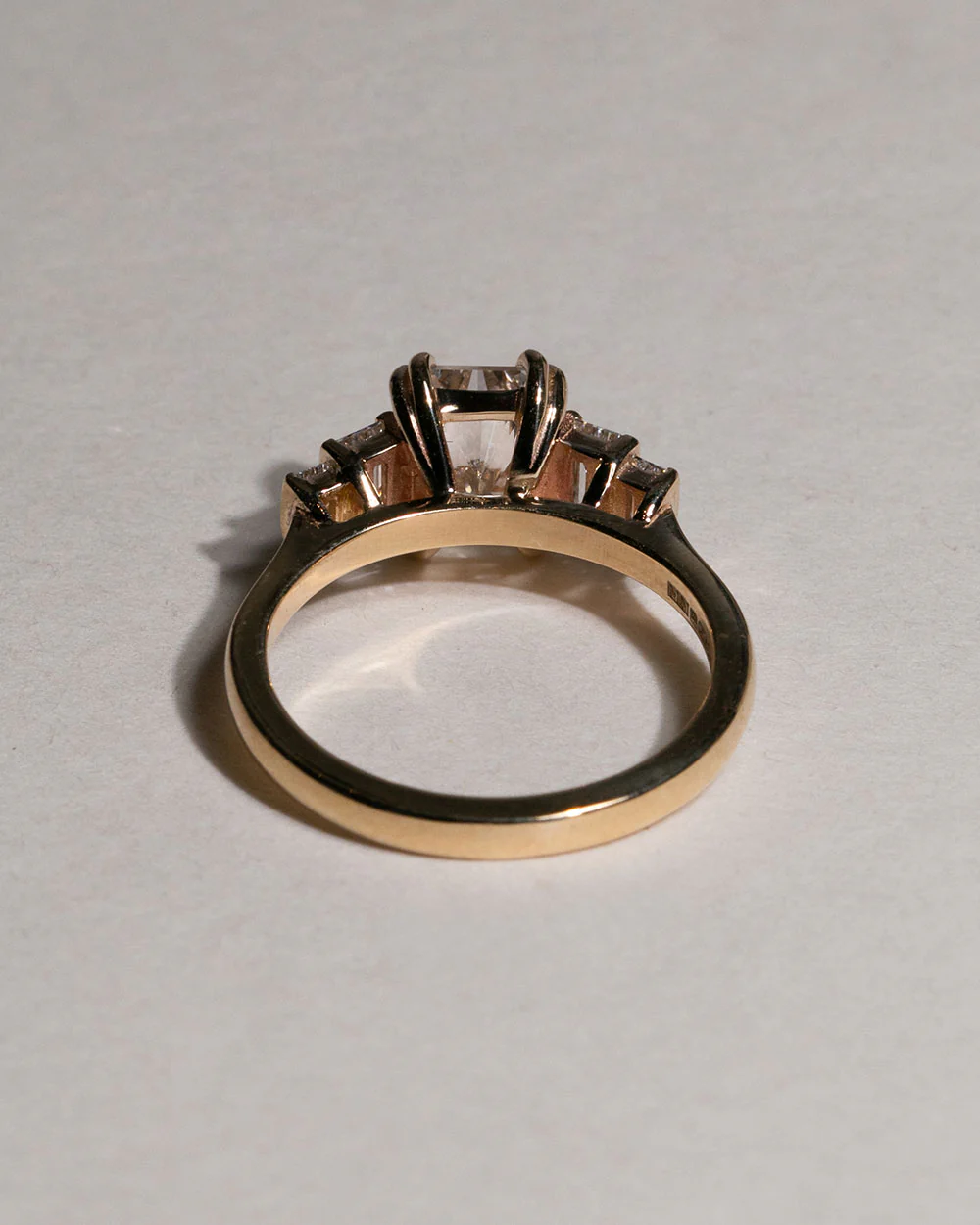 9ct Yellow Gold Lab Grown Diamond Geometric Five Stone Ring - Image 5