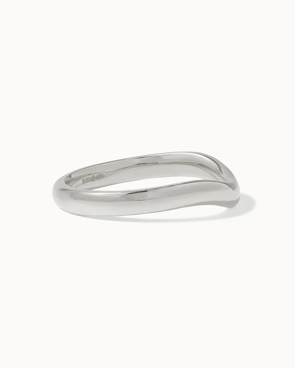 18ct White Gold Contour Ring - Image 3