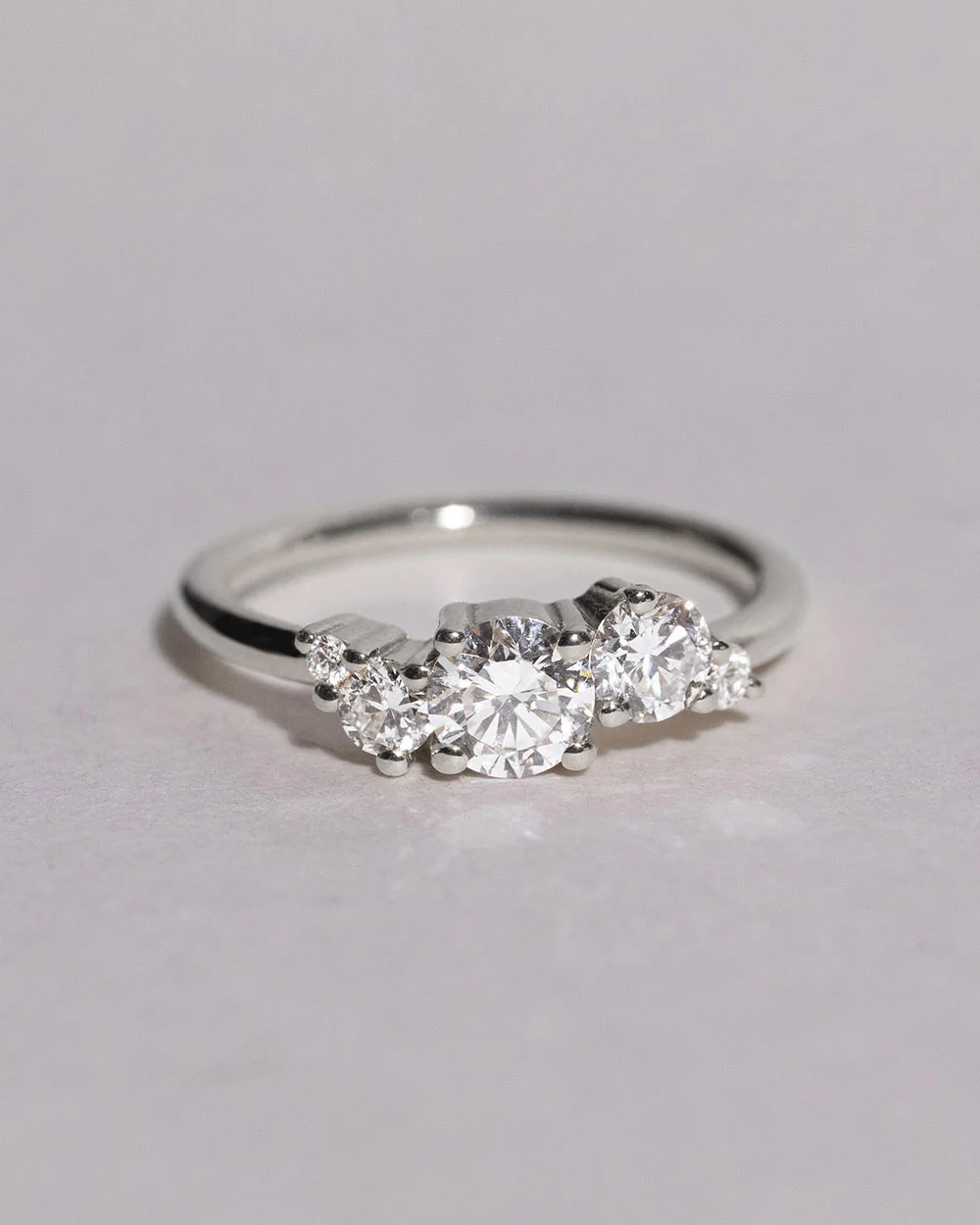 18ct White Gold Lab Grown 0.5ct Diamond Cluster Ring - Image 5