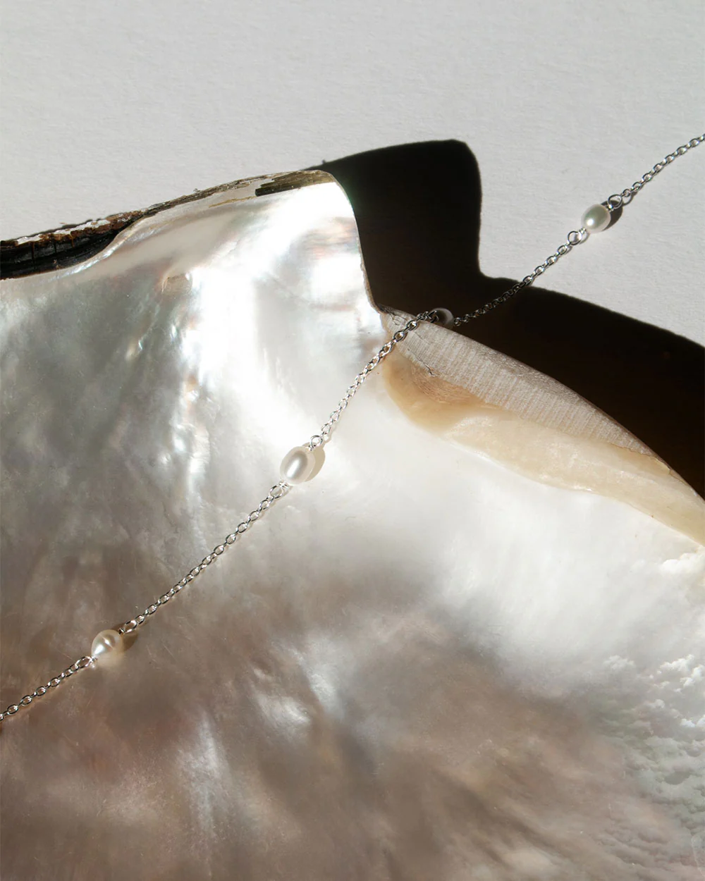 Pearl Choker Necklace - Image 3
