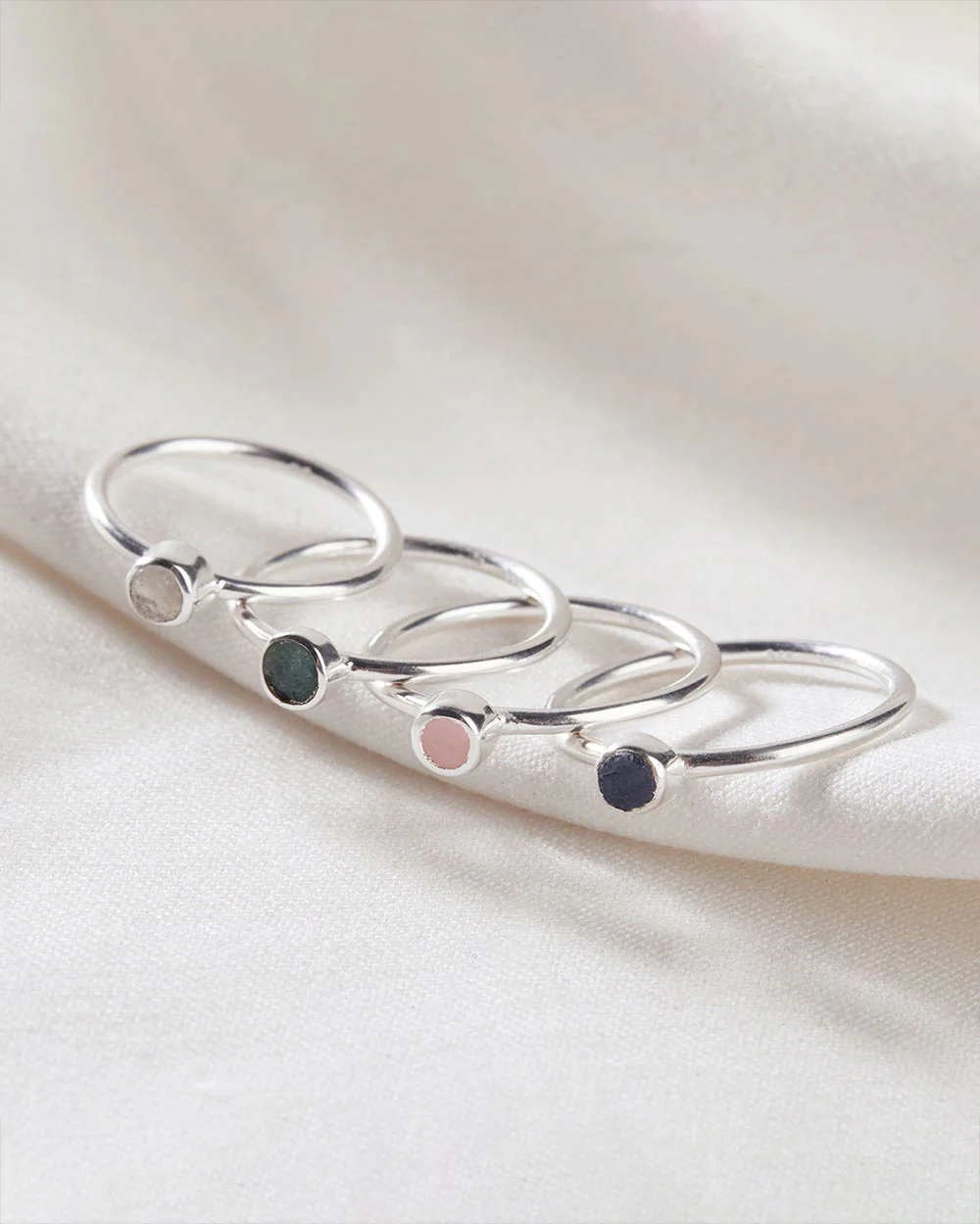 Rough Gemstones Emerald Ring - Image 2