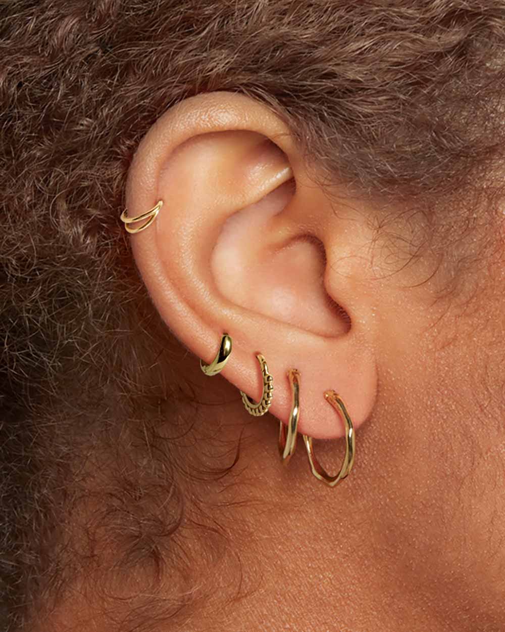 Solid Gold Hinged Cartilage Hoop - Image 2