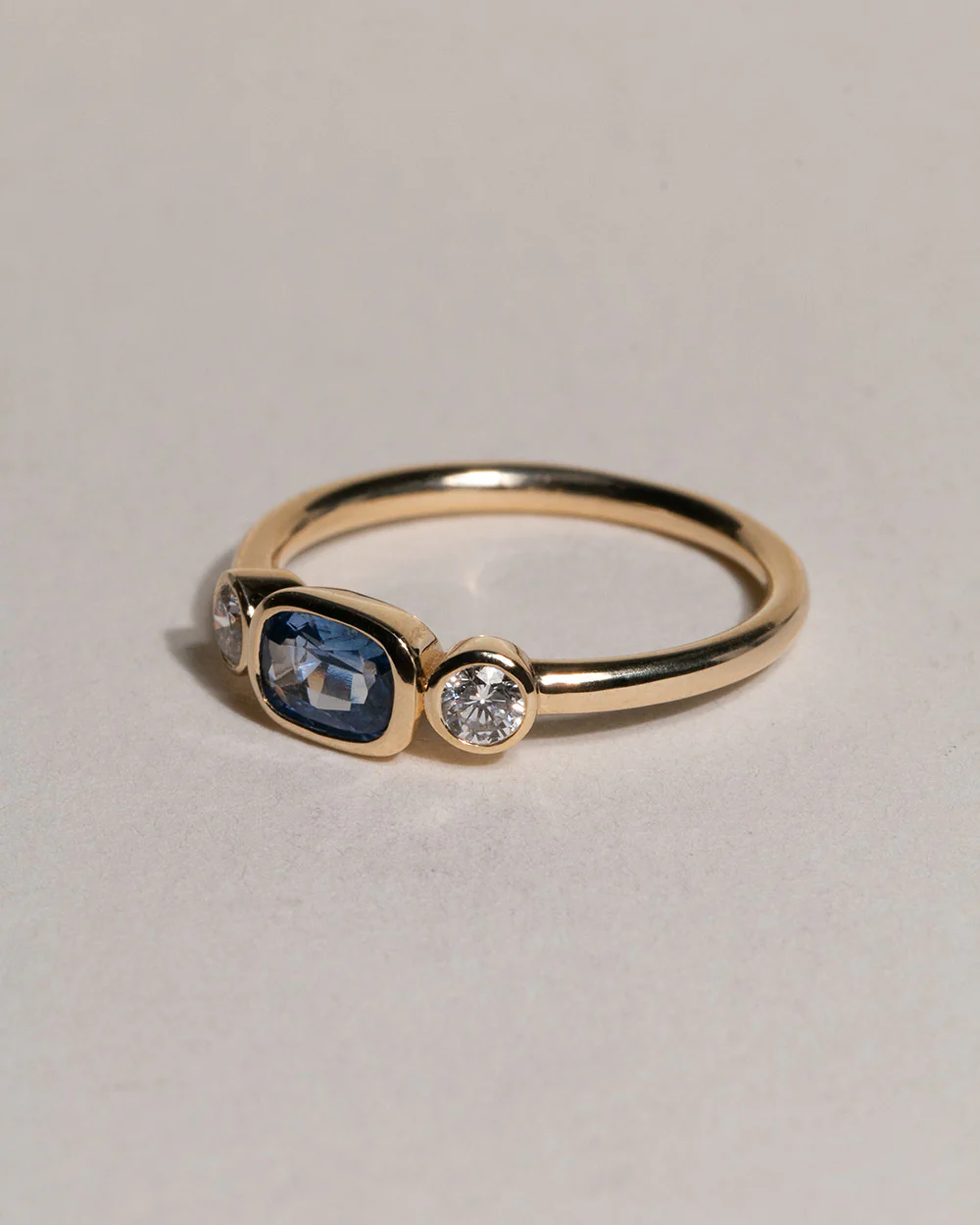 Posie 0.66ct Sapphire Ring - Image 7