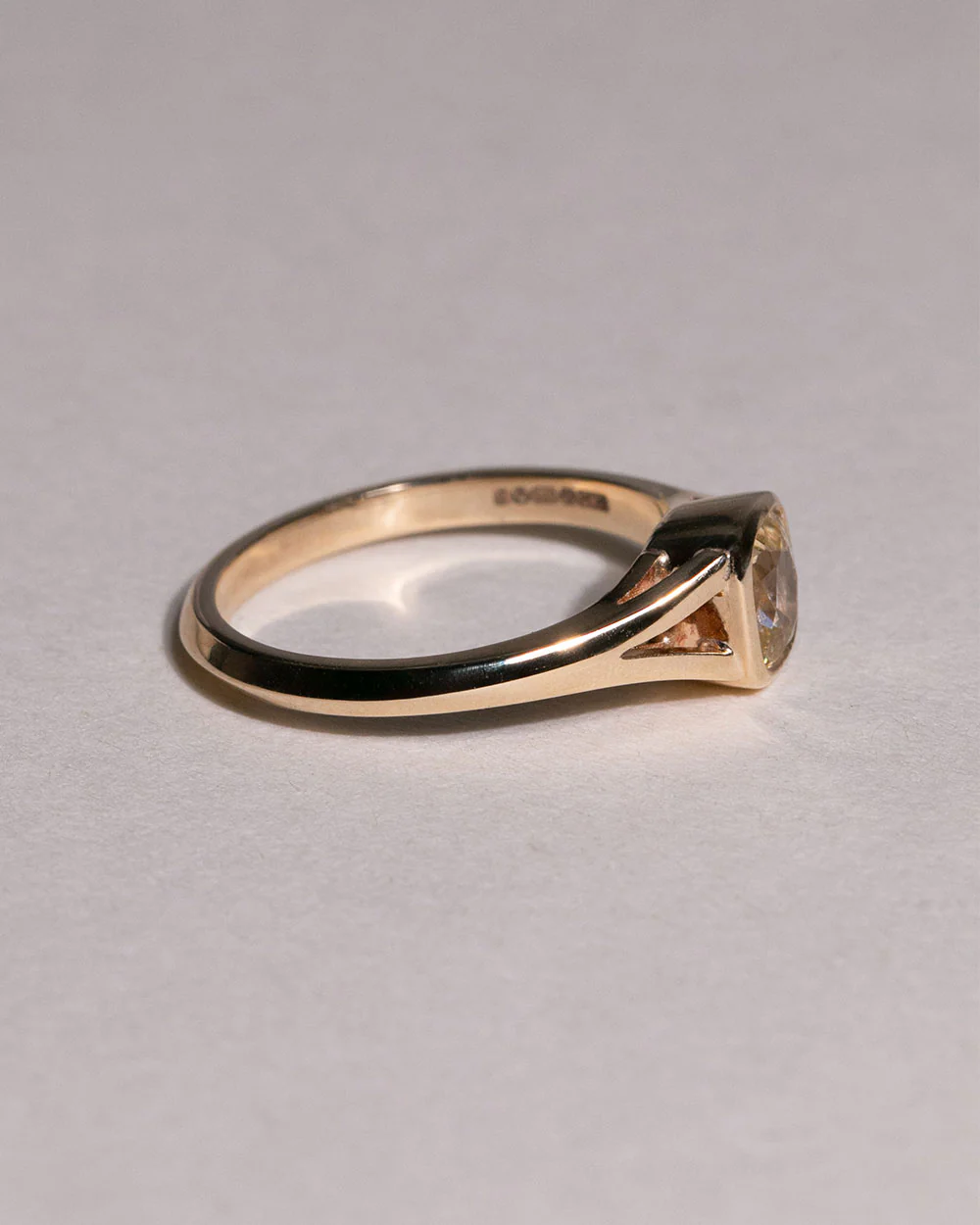 Romy 1.08ct Yellow Sapphire Ring - Image 5