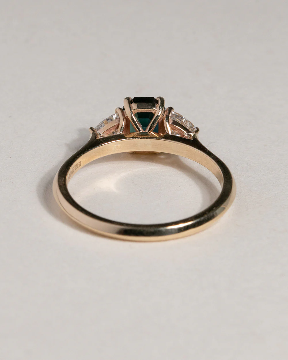 Roxie 1.04ct Sapphire Ring - Image 5