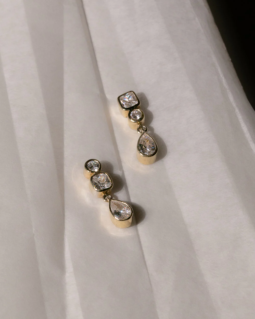 Vega Diamond Earrings - Image 4