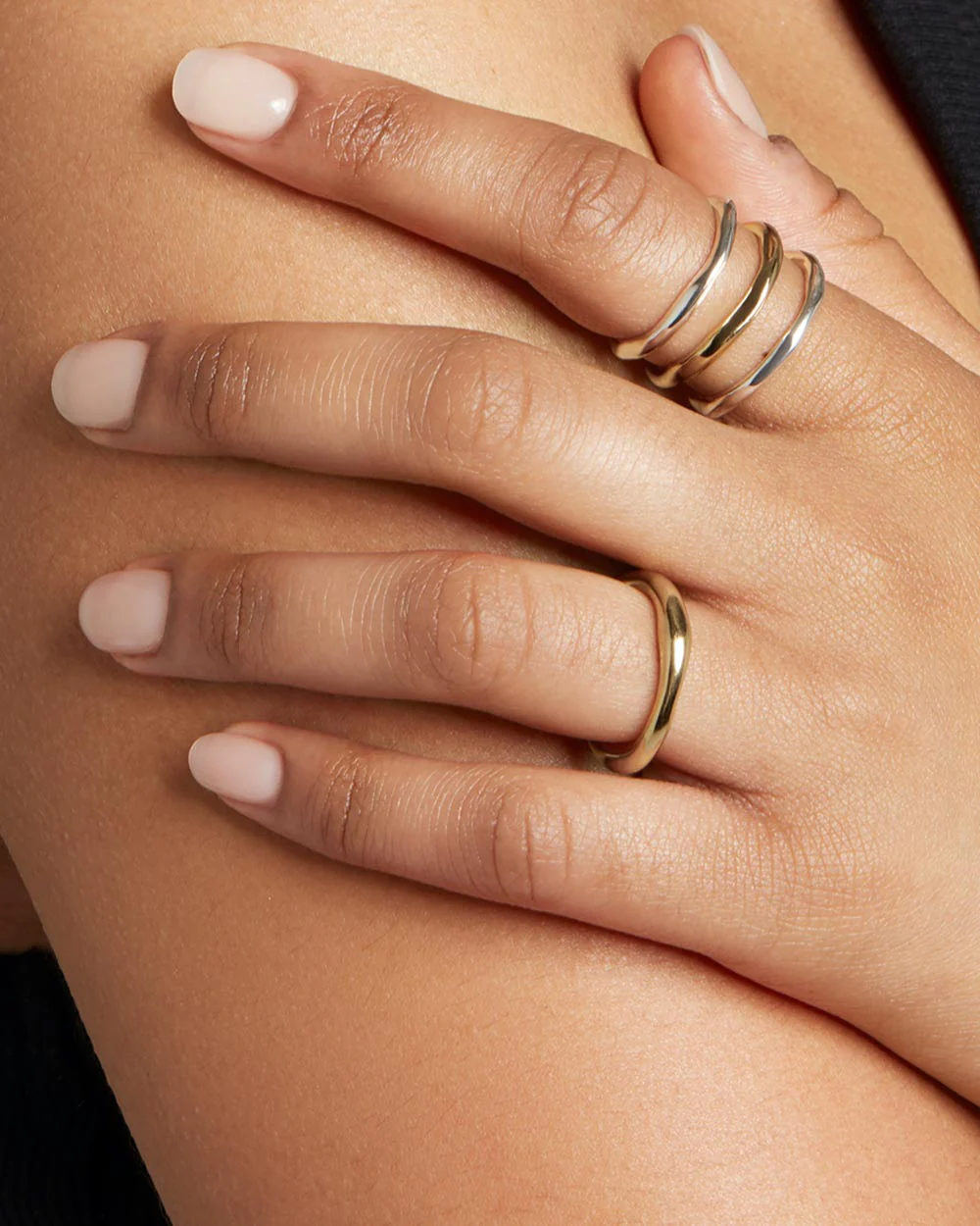 Solid Gold Lava Adjustable Stripe Ring - Image 3