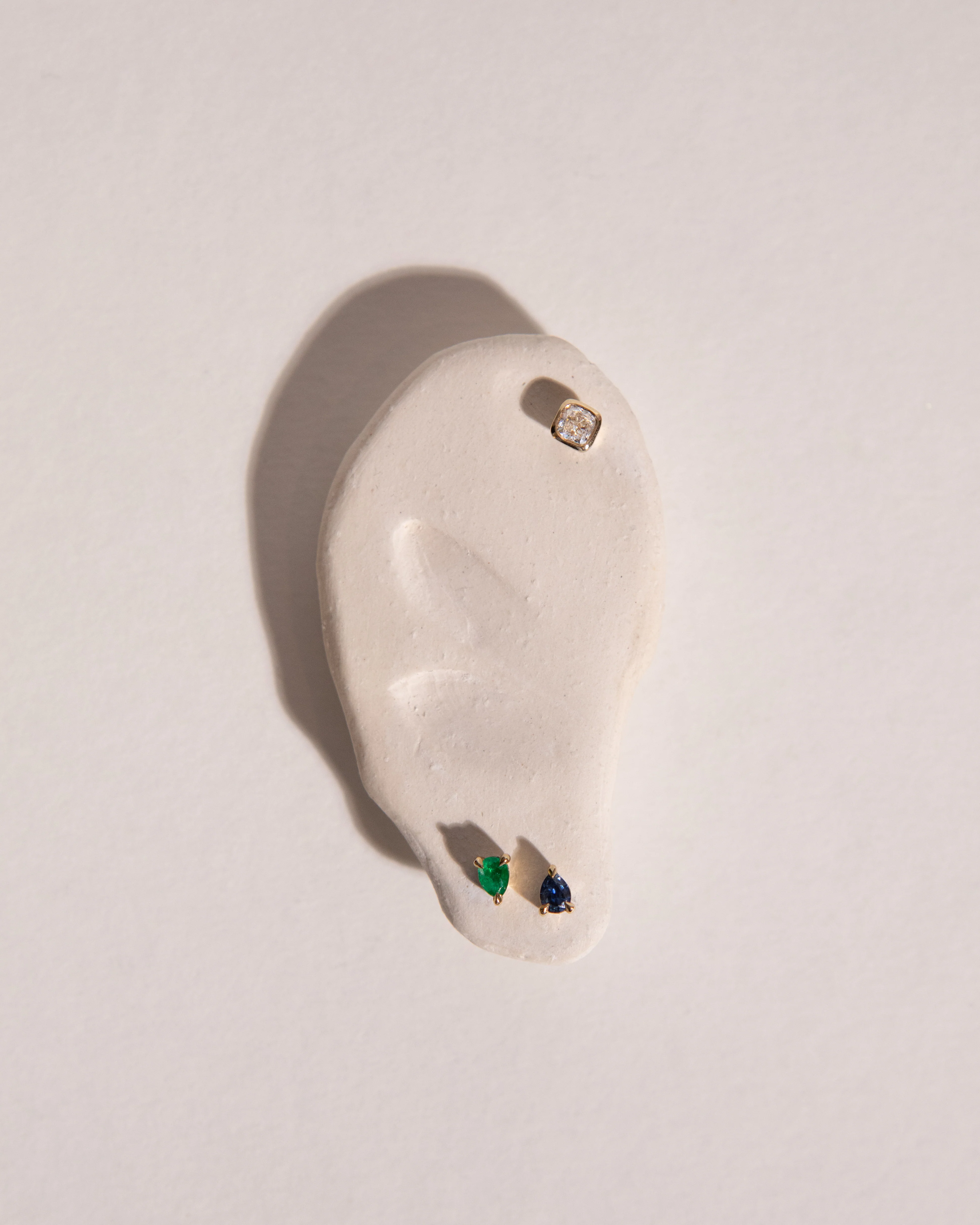 Toi Et Moi Sapphire Stud Earring - Image 2